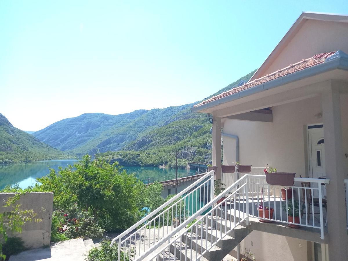 모스타르 Visit Dreznica 빌라 외부 사진
