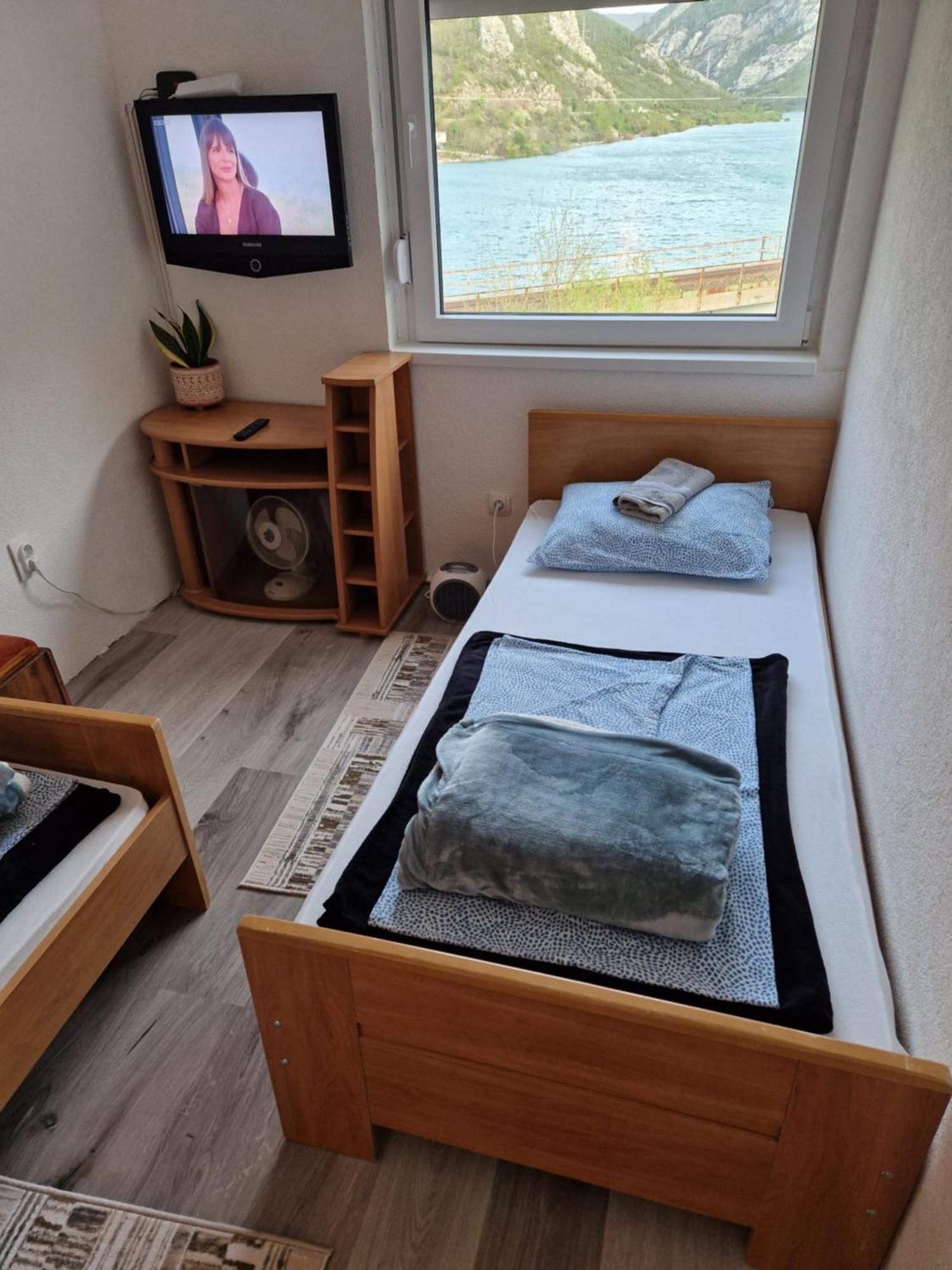 모스타르 Visit Dreznica 빌라 외부 사진
