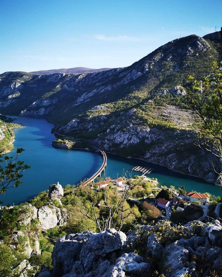 모스타르 Visit Dreznica 빌라 외부 사진